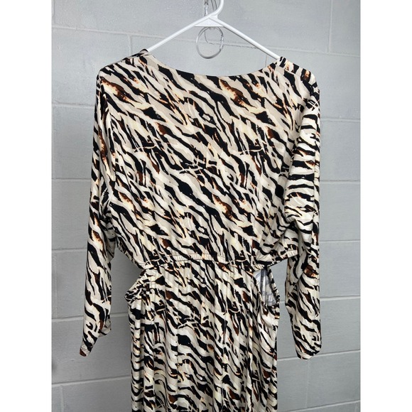 Torrid Maxi Dress Studio Knit Watercolor Zebra Print‎ Long Sleeve Size (0) 12/L - Picture 5 of 9